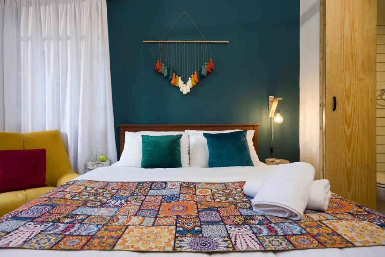 Boho 5 Bohemian Studio In Mar Mikhael Henna Beirut